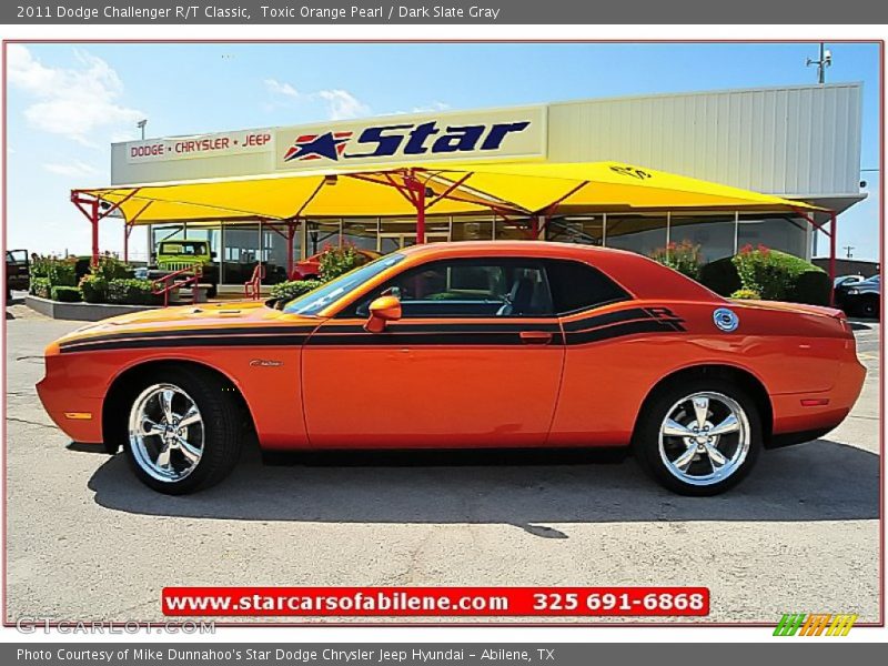 Toxic Orange Pearl / Dark Slate Gray 2011 Dodge Challenger R/T Classic