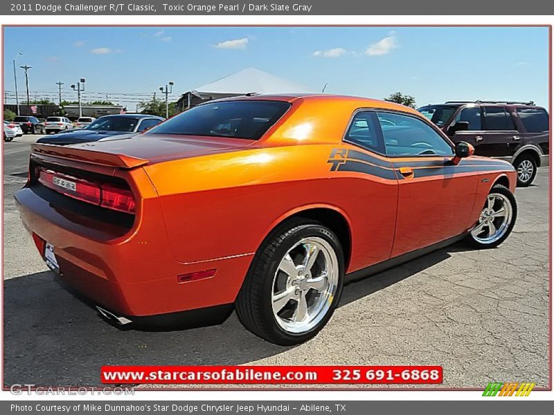 Toxic Orange Pearl / Dark Slate Gray 2011 Dodge Challenger R/T Classic