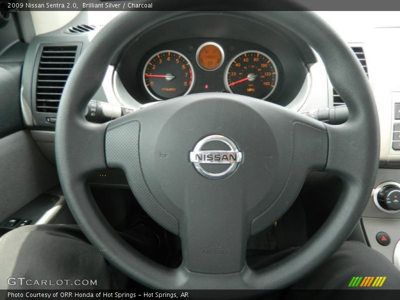 Brilliant Silver / Charcoal 2009 Nissan Sentra 2.0