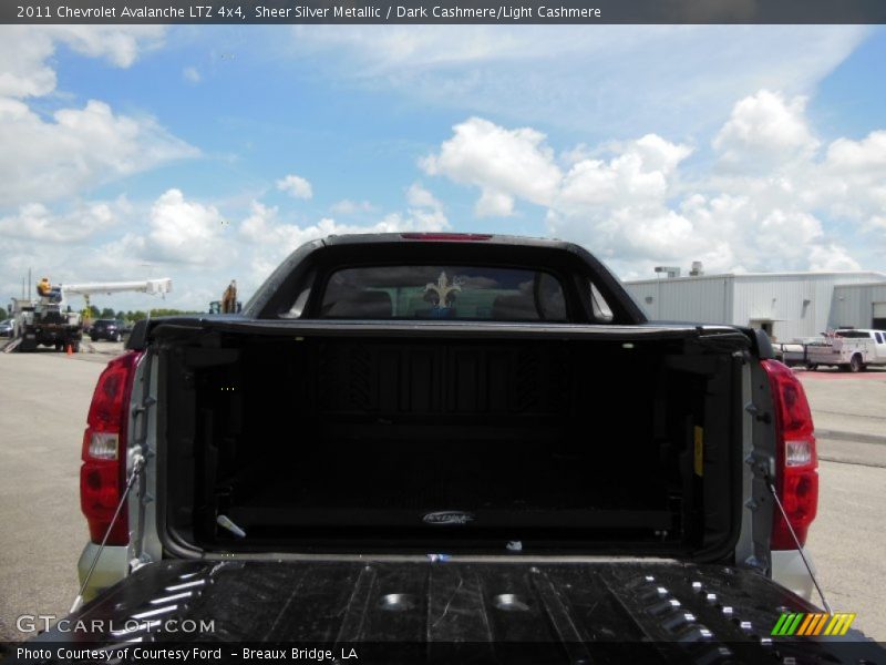 Sheer Silver Metallic / Dark Cashmere/Light Cashmere 2011 Chevrolet Avalanche LTZ 4x4