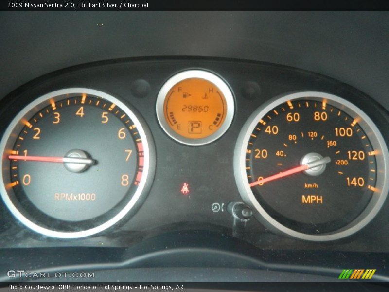 Brilliant Silver / Charcoal 2009 Nissan Sentra 2.0