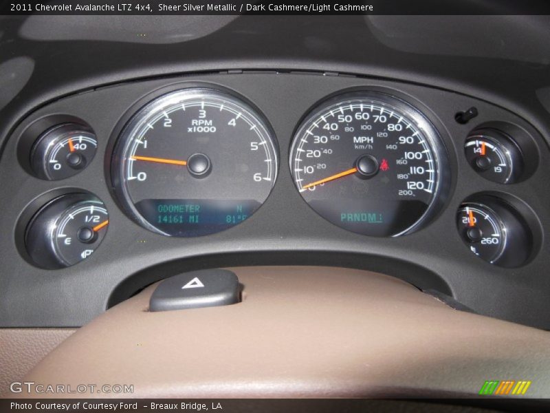 Sheer Silver Metallic / Dark Cashmere/Light Cashmere 2011 Chevrolet Avalanche LTZ 4x4