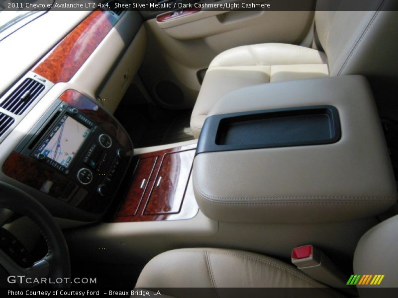 Sheer Silver Metallic / Dark Cashmere/Light Cashmere 2011 Chevrolet Avalanche LTZ 4x4