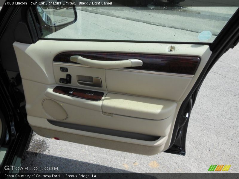 Black / Light Camel 2008 Lincoln Town Car Signature Limited