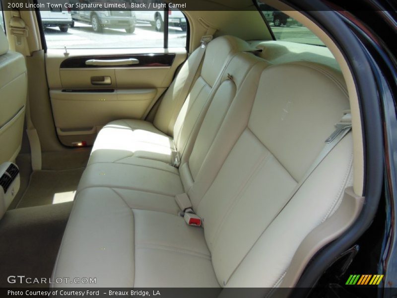 Black / Light Camel 2008 Lincoln Town Car Signature Limited