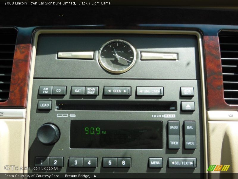 Black / Light Camel 2008 Lincoln Town Car Signature Limited