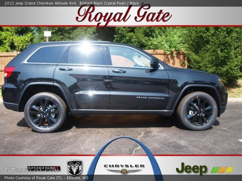 Brilliant Black Crystal Pearl / Black 2012 Jeep Grand Cherokee Altitude 4x4