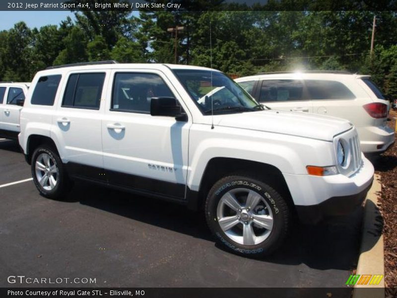 Bright White / Dark Slate Gray 2012 Jeep Patriot Sport 4x4
