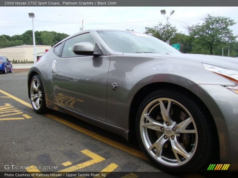 Platinum Graphite / Black Cloth 2009 Nissan 370Z Sport Coupe