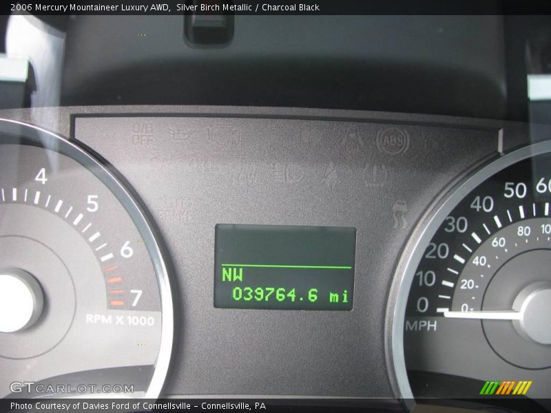 Silver Birch Metallic / Charcoal Black 2006 Mercury Mountaineer Luxury AWD