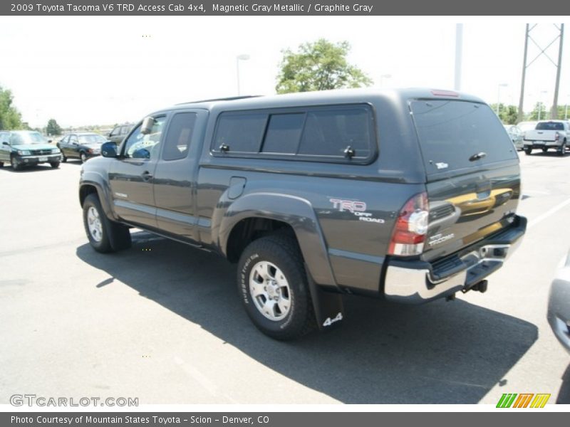 Magnetic Gray Metallic / Graphite Gray 2009 Toyota Tacoma V6 TRD Access Cab 4x4