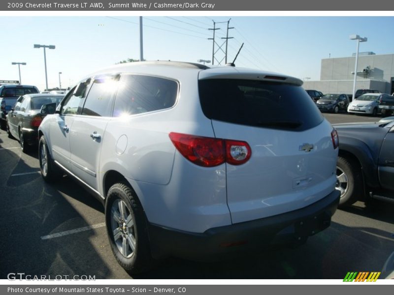 Summit White / Cashmere/Dark Gray 2009 Chevrolet Traverse LT AWD