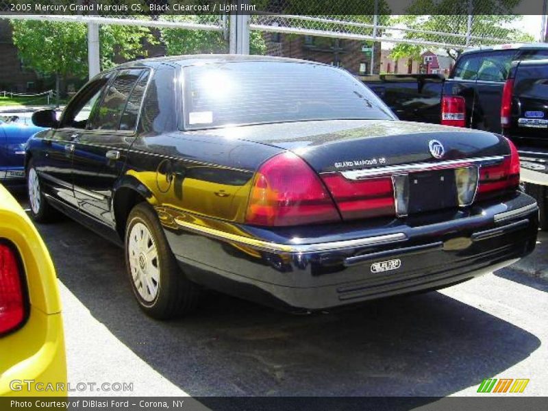 Black Clearcoat / Light Flint 2005 Mercury Grand Marquis GS