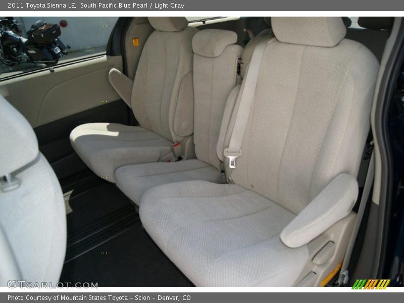 South Pacific Blue Pearl / Light Gray 2011 Toyota Sienna LE