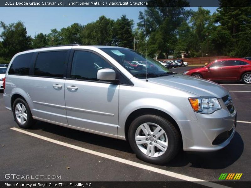 Bright Silver Metallic / Black/Light Graystone 2012 Dodge Grand Caravan SXT