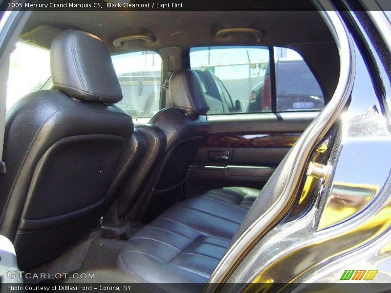 Black Clearcoat / Light Flint 2005 Mercury Grand Marquis GS