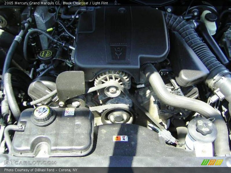 Black Clearcoat / Light Flint 2005 Mercury Grand Marquis GS