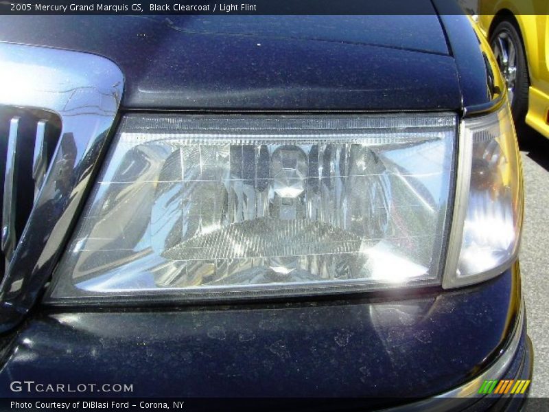 Black Clearcoat / Light Flint 2005 Mercury Grand Marquis GS