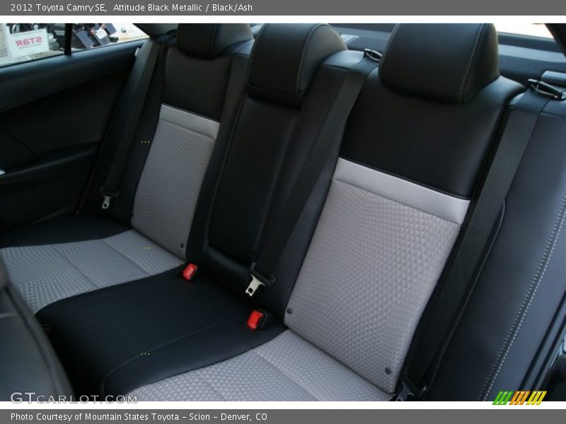 Attitude Black Metallic / Black/Ash 2012 Toyota Camry SE