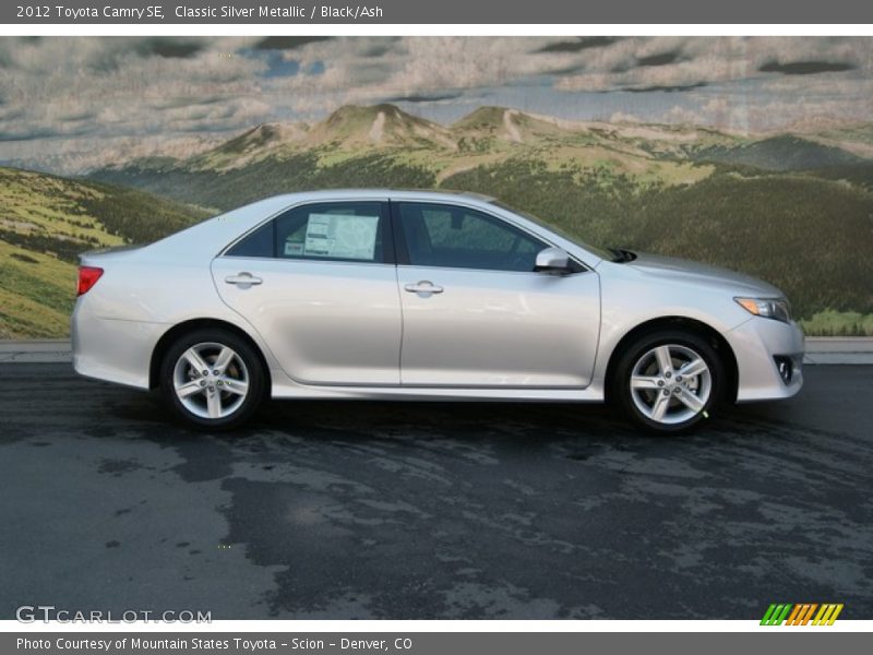 Classic Silver Metallic / Black/Ash 2012 Toyota Camry SE