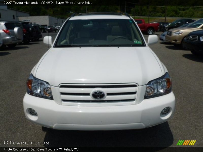 Super White / Ivory Beige 2007 Toyota Highlander V6 4WD