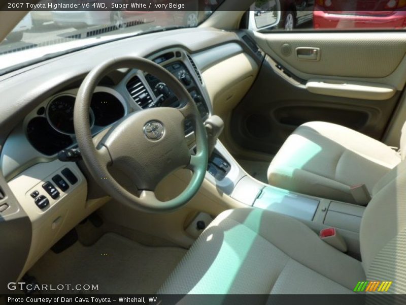 Super White / Ivory Beige 2007 Toyota Highlander V6 4WD