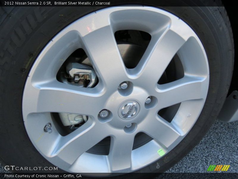 Brilliant Silver Metallic / Charcoal 2012 Nissan Sentra 2.0 SR