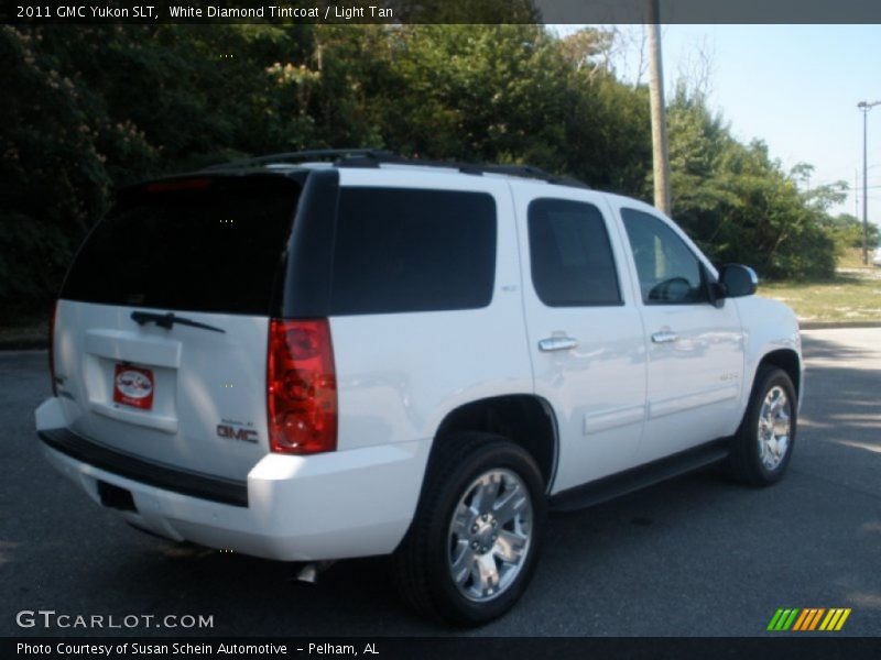 White Diamond Tintcoat / Light Tan 2011 GMC Yukon SLT