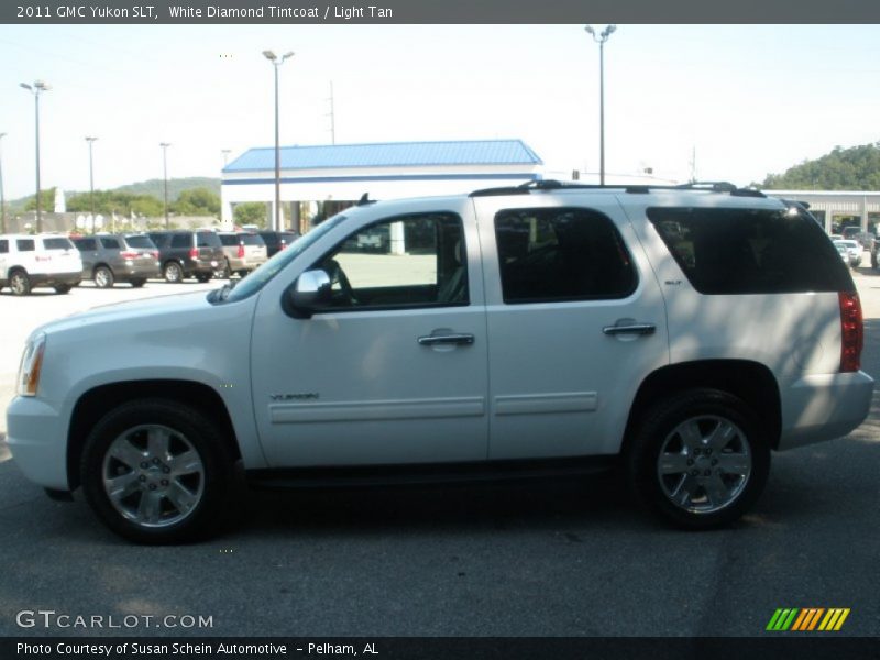 White Diamond Tintcoat / Light Tan 2011 GMC Yukon SLT