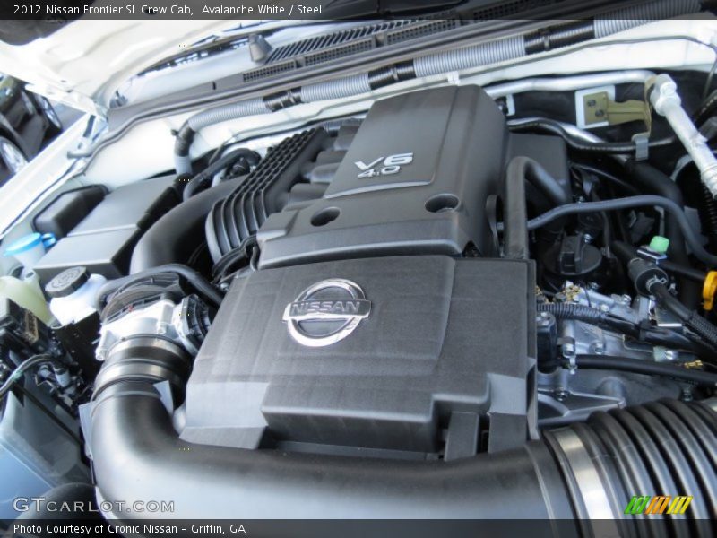 Avalanche White / Steel 2012 Nissan Frontier SL Crew Cab