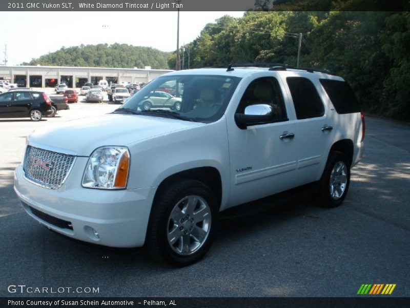 White Diamond Tintcoat / Light Tan 2011 GMC Yukon SLT