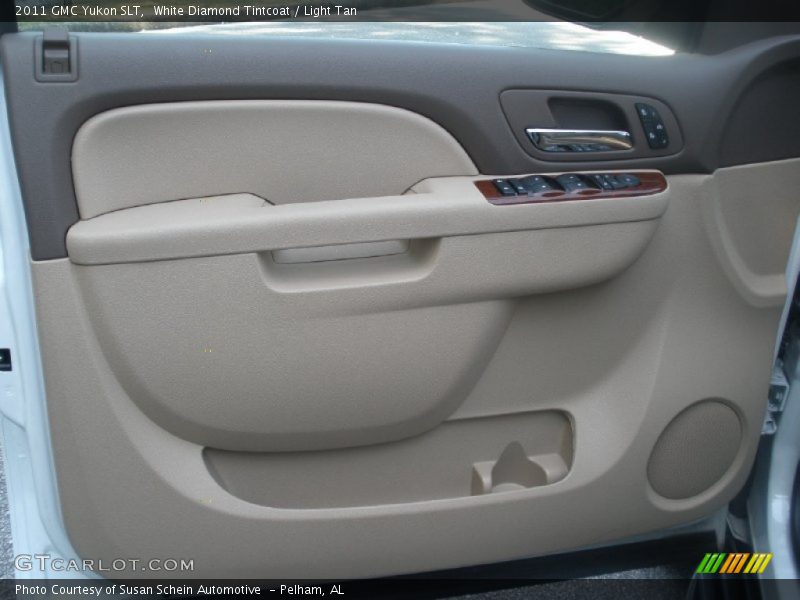 White Diamond Tintcoat / Light Tan 2011 GMC Yukon SLT