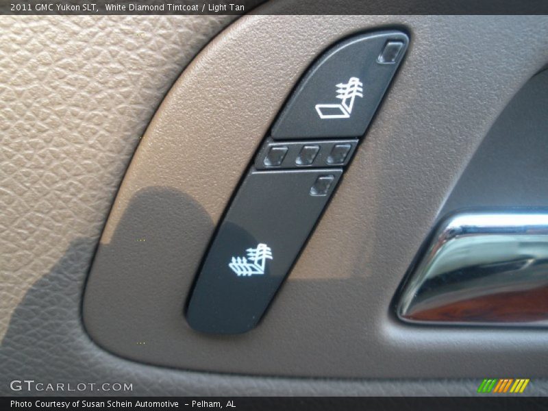 White Diamond Tintcoat / Light Tan 2011 GMC Yukon SLT