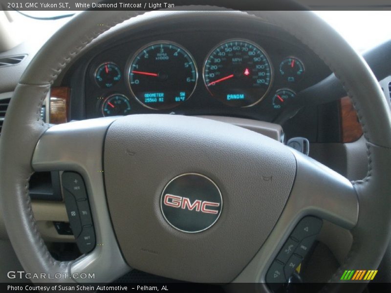 White Diamond Tintcoat / Light Tan 2011 GMC Yukon SLT
