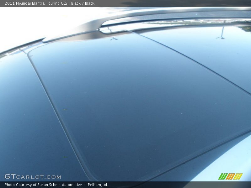 Black / Black 2011 Hyundai Elantra Touring GLS