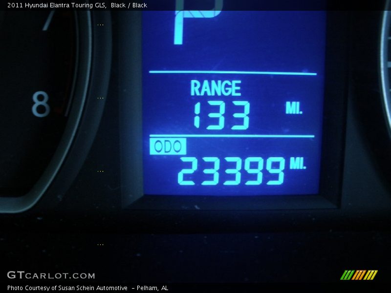 Black / Black 2011 Hyundai Elantra Touring GLS