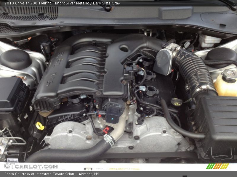 Bright Silver Metallic / Dark Slate Gray 2010 Chrysler 300 Touring
