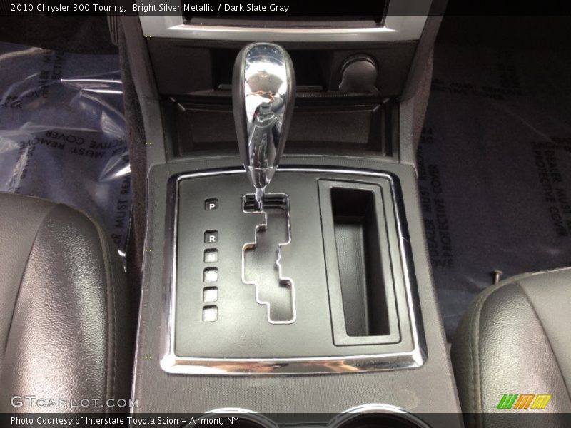 Bright Silver Metallic / Dark Slate Gray 2010 Chrysler 300 Touring