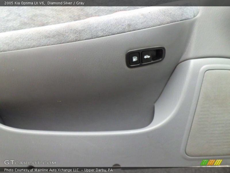 Diamond Silver / Gray 2005 Kia Optima LX V6