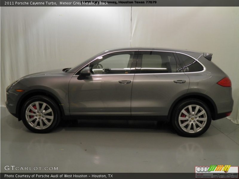 Meteor Grey Metallic / Black 2011 Porsche Cayenne Turbo
