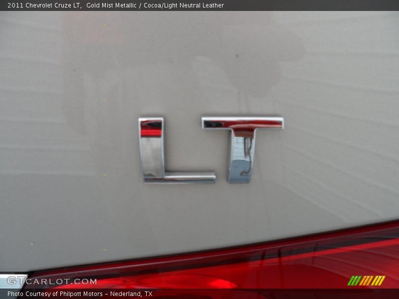 Gold Mist Metallic / Cocoa/Light Neutral Leather 2011 Chevrolet Cruze LT