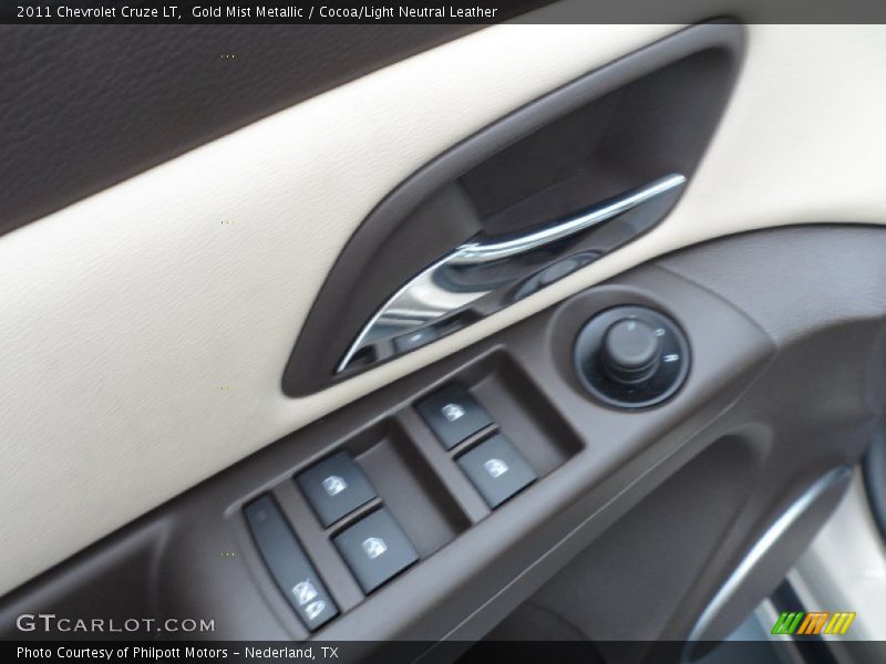 Gold Mist Metallic / Cocoa/Light Neutral Leather 2011 Chevrolet Cruze LT