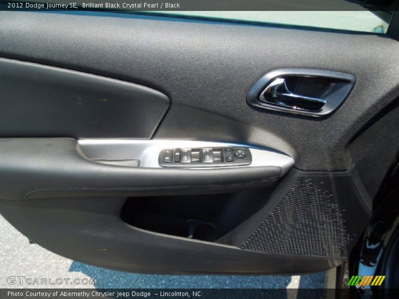 Brilliant Black Crystal Pearl / Black 2012 Dodge Journey SE