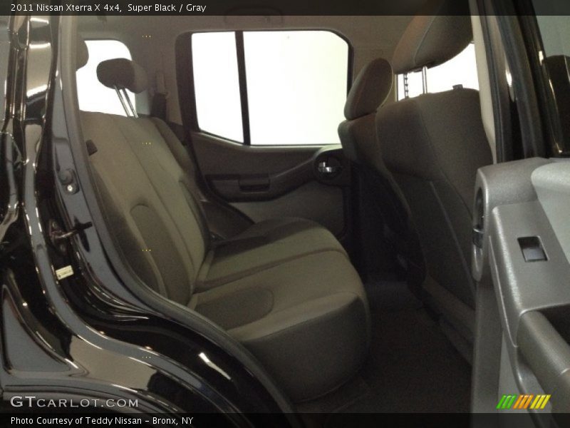 Super Black / Gray 2011 Nissan Xterra X 4x4