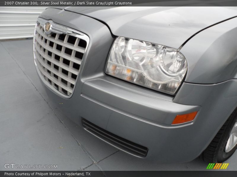 Silver Steel Metallic / Dark Slate Gray/Light Graystone 2007 Chrysler 300