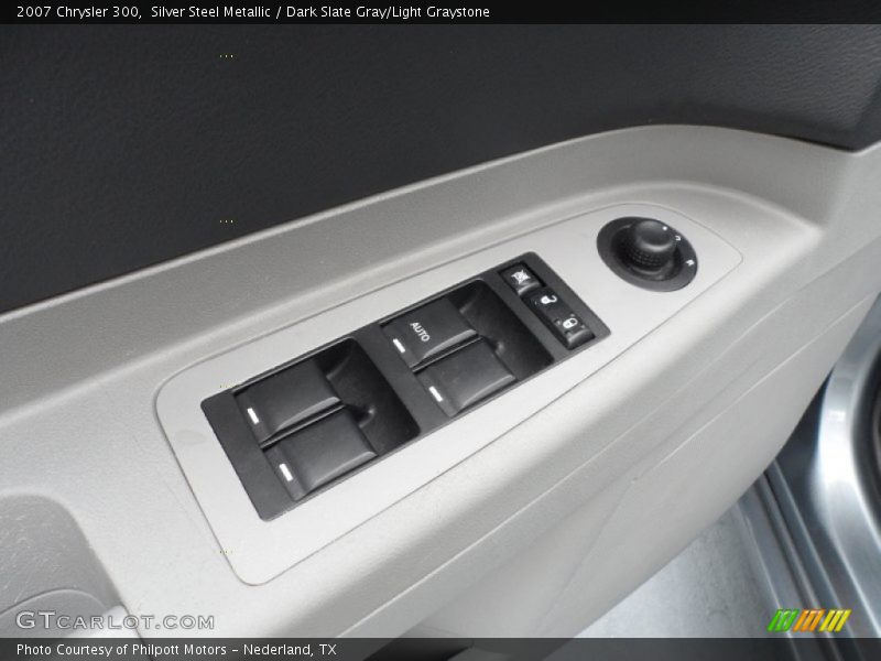 Silver Steel Metallic / Dark Slate Gray/Light Graystone 2007 Chrysler 300