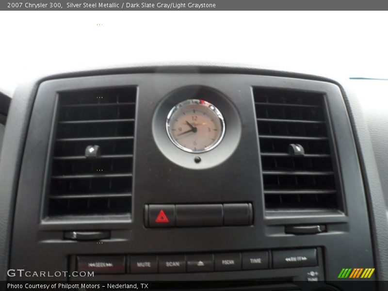 Silver Steel Metallic / Dark Slate Gray/Light Graystone 2007 Chrysler 300