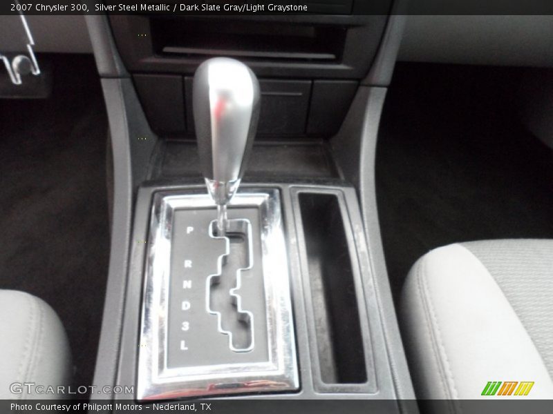  2007 300  4 Speed Automatic Shifter