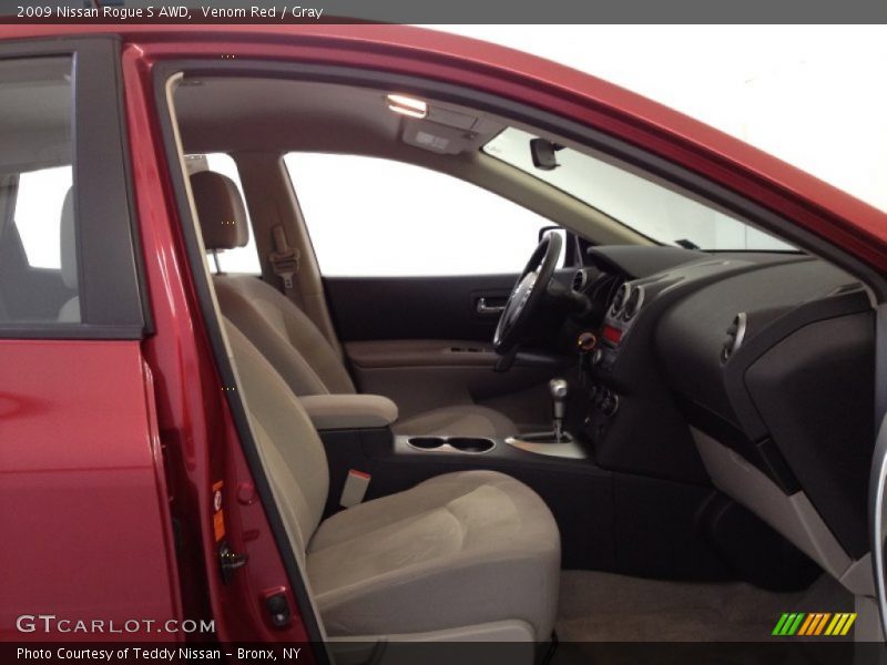 Venom Red / Gray 2009 Nissan Rogue S AWD