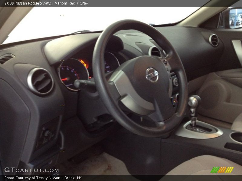 Venom Red / Gray 2009 Nissan Rogue S AWD